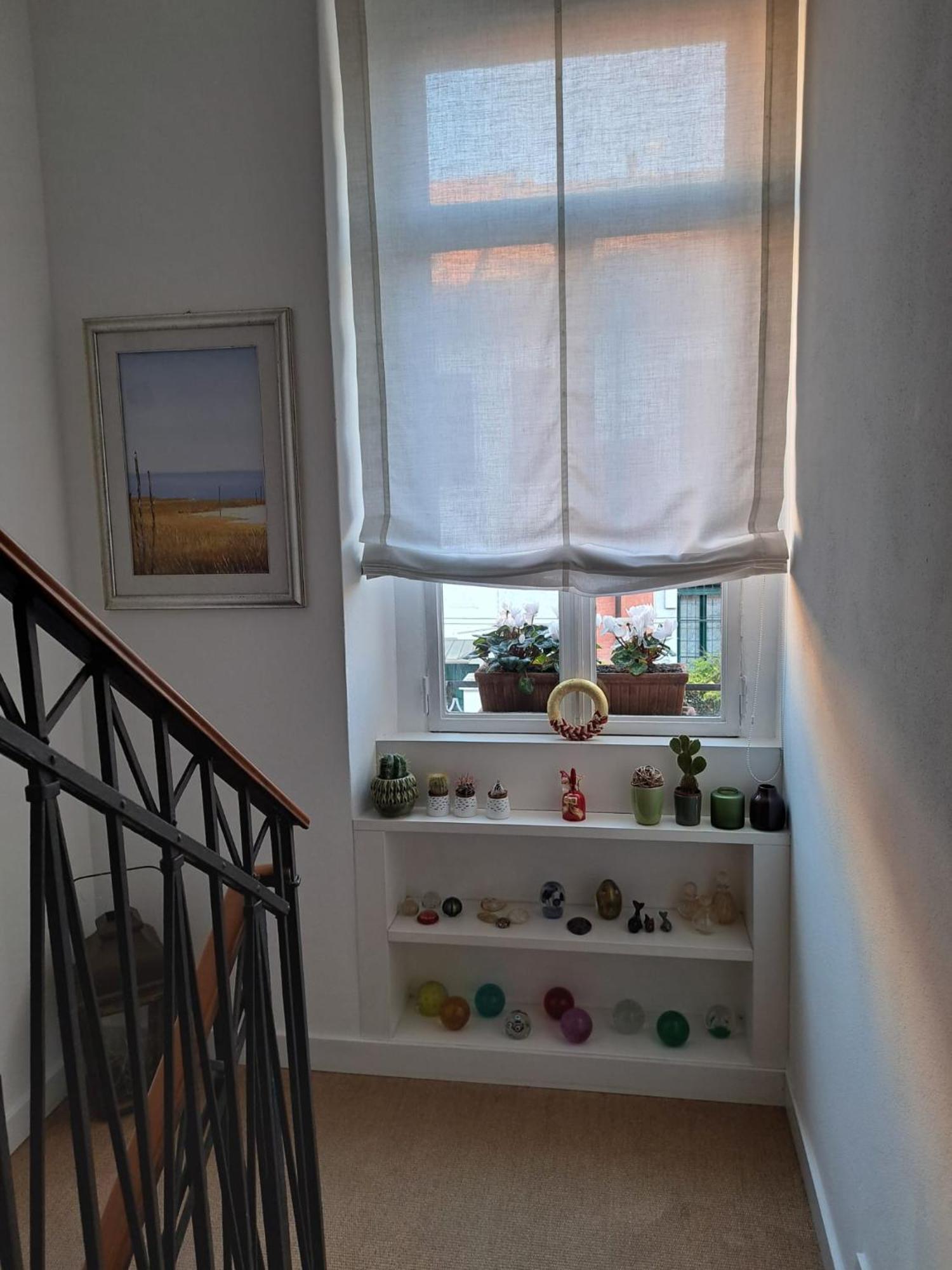 Casa Mari - Free Secure Parking, Breakfast, Private Bathroom, Wifi, Garden, Aircon, 3 Min Walk To Metro And Train Station Milán Exteriér fotografie